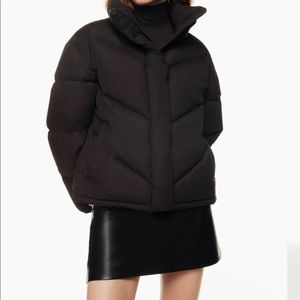 Aritzia Wilfred The Cloud Puff XXS